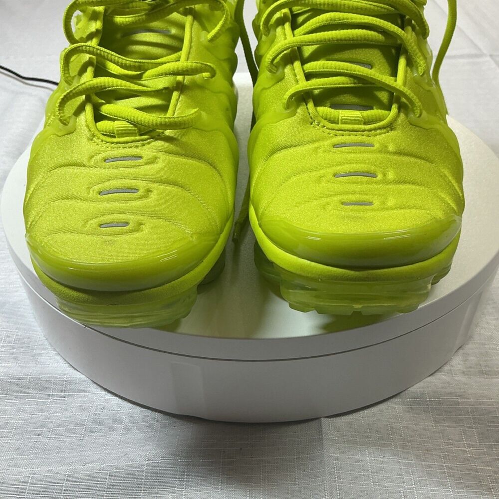 Nike Air VaporMax Plus Tennis Ball DX1784-300 Yellow Men's size 8.5 - Picture 4 of 10
